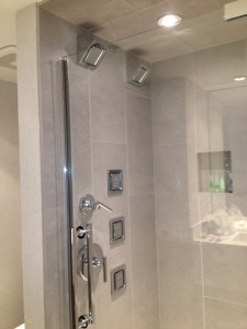 Inn at Woodland Lake Shower